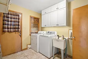 10054 Nicollet Ave S, Bloomington, MN 55420 - Photo 16