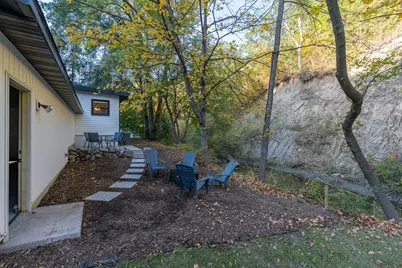 933 Thompson Ravine Road, Mankato, MN 56001 - Photo 32