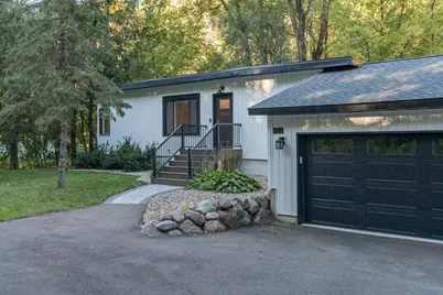 933 Thompson Ravine Road, Mankato, MN 56001 - Photo 2