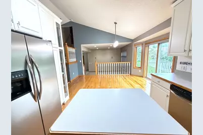6585 Promontory Drive, Eden Prairie, MN 55346 - Photo 10