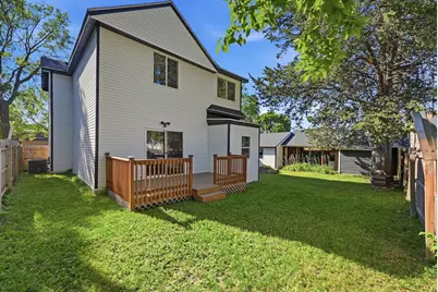 321 7th Street SW, Willmar, MN 56201 - Photo 6