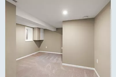 1474 Hampshire Avenue S, Saint Louis Park, MN 55426 - Photo 12