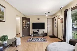 4840 N 6th St, Minneapolis, MN 55430 - Photo 10