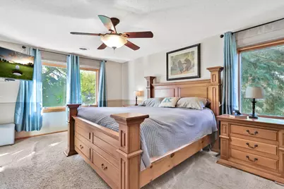 31137 Peninsula Avenue, Lindstrom, MN 55045 - Photo 8