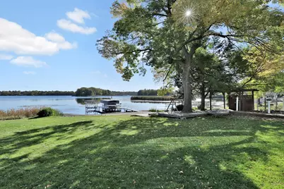 31137 Peninsula Avenue, Lindstrom, MN 55045 - Photo 36