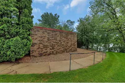 18 Riverside Avenue S, Sartell, MN 56377 - Photo 6