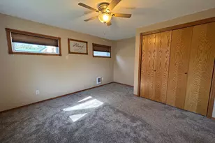 1636 Dover St, Worthington, MN 56187 - Photo 8