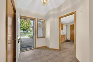 3813 Impatiens Ln N, Brooklyn Park, MN 55443 - Photo 4