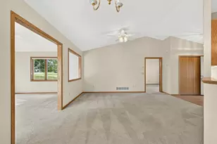 3813 Impatiens Ln N, Brooklyn Park, MN 55443 - Photo 8
