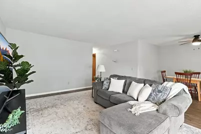 14366 Glenda Drive, Apple Valley, MN 55124 - Photo 4