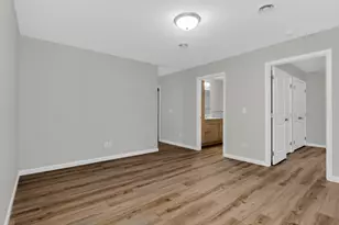 426 Rivoli Dr, Saint Paul, MN 55130 - Photo 36
