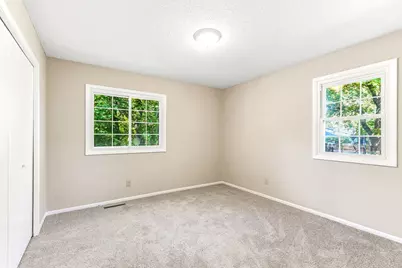13205 W Manor Boulevard, Burnsville, MN 55337 - Photo 12