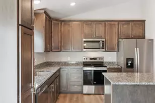 9719 Lydia Ln, Elko New Market, MN 55020 - Photo 12