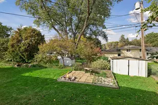 2163 Rosewood Ln S, Roseville, MN 55113 - Photo 34