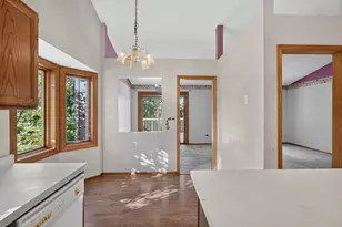 2578 Copper Cliff Trail, Woodbury, MN 55125 - Photo 8