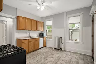 2445 Lyndale Ave S, Minneapolis, MN 55405 - Photo 12