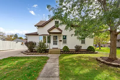 1147 S Grove Avenue, Owatonna, MN 55060 - Photo 2