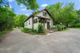 406 8th Ave E, Alexandria, MN 56308 - Photo 2