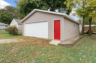 928 Bridge Ave, Albert Lea, MN 56007 - Photo 8