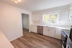 16276 Franklin Cir SE, Prior Lake, MN 55372 - Photo 8