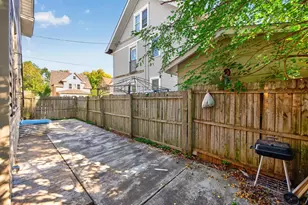 115 E 35th St, Minneapolis, MN 55408 - Photo 30