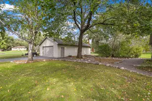 17611 Orchid St NW, Andover, MN 55304 - Photo 2