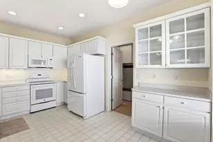 4150 Lawndale Ln N, Plymouth, MN 55446 - Photo 18