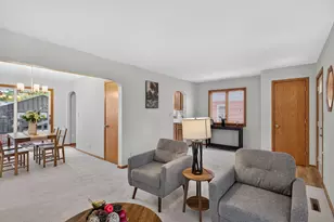 2042 Clear Ave, Saint Paul, MN 55119 - Photo 6