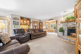 429 Lake Ct, Winsted, MN 55395 - Photo 6
