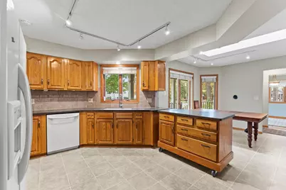 12354 Magnolia Circle NW, Coon Rapids, MN 55448 - Photo 6