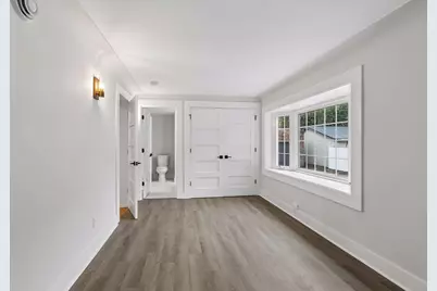 5452 Fremont Avenue N, Brooklyn Center, MN 55430 - Photo 16