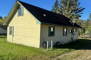 517 Central Ave N, Park Rapids, MN 56470 - Photo 2