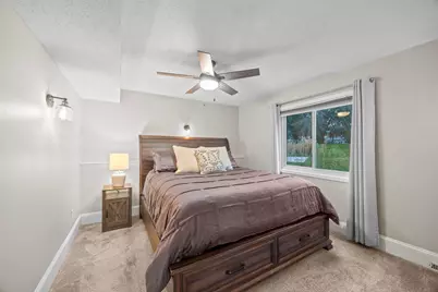 1425 Meadow Court, Chaska, MN 55318 - Photo 20
