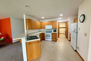 413 Circle View Dr, Dassel, MN 55325 - Photo 10