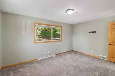 2211 Bush Street, Red Wing, MN 55066 - Photo 30