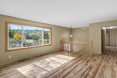 2211 Bush Street, Red Wing, MN 55066 - Photo 4