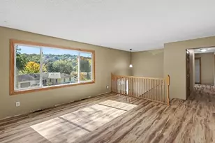 2211 Bush St, Red Wing, MN 55066 - Photo 4
