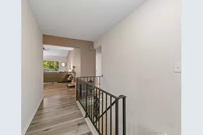 52 Birnamwood Drive, Burnsville, MN 55337 - Photo 10
