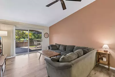 52 Birnamwood Drive, Burnsville, MN 55337 - Photo 4