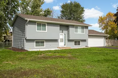 7181 Colorado Avenue N, Brooklyn Park, MN 55429 - Photo 2