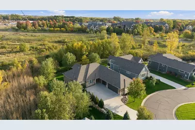 25 Phoebe Lane, North Oaks, MN 55127 - Photo 2
