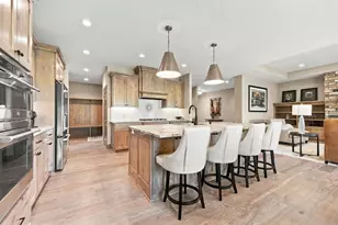 25 Phoebe Ln, North Oaks, MN 55127 - Photo 12