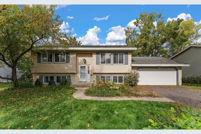 475 Springhill Road, Vadnais Heights, MN 55127 - Photo 2