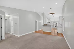 8660 Powers Pl, Chanhassen, MN 55317 - Photo 2