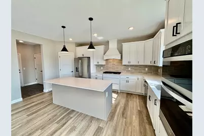 941 Kepler Avenue NE, Hanover, MN 55341 - Photo 4