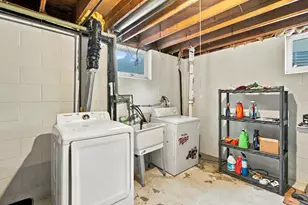 2657 5th St E, Maplewood, MN 55119 - Photo 24