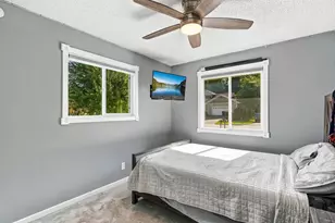 2657 5th St E, Maplewood, MN 55119 - Photo 18