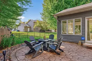 10007 Hidden Oaks Ln N, Champlin, MN 55316 - Photo 10
