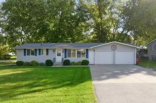 520 Walnut St, Mantorville, MN 55955 - Photo 1