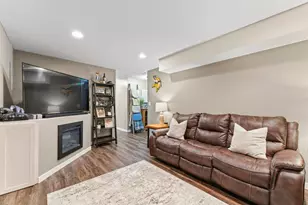 520 Walnut St, Mantorville, MN 55955 - Photo 26